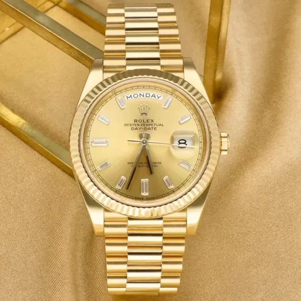 228238 DAY-DATE 40 YELLOW GOLD - Image 2