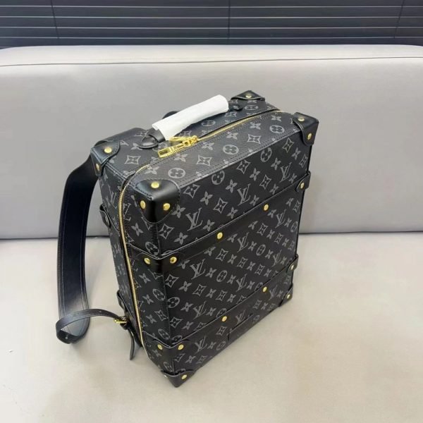Louis Vuitton backpack Size: 37×26×14cm - 图片 5